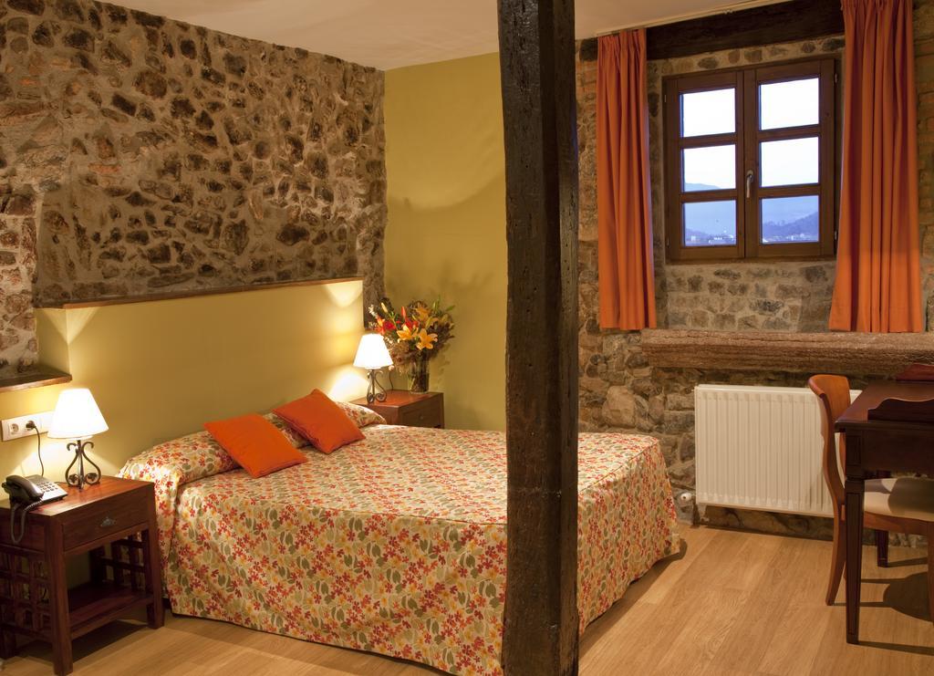 Hotel Casona Cuervo San Tirso de Candamo Luaran gambar