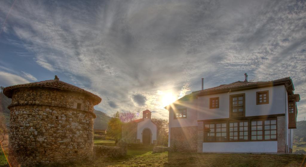 Hotel Casona Cuervo San Tirso de Candamo Luaran gambar